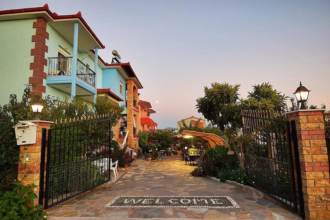 Σπίτι διακοπών Nikiti Spathies Resort - Ground Apartment At Nikiti Village