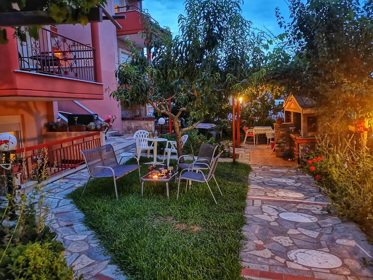 Nikiti Spathies Resort - Ground Apartment At Nikiti Village 0*, Nikiti (Sithonia) Greece