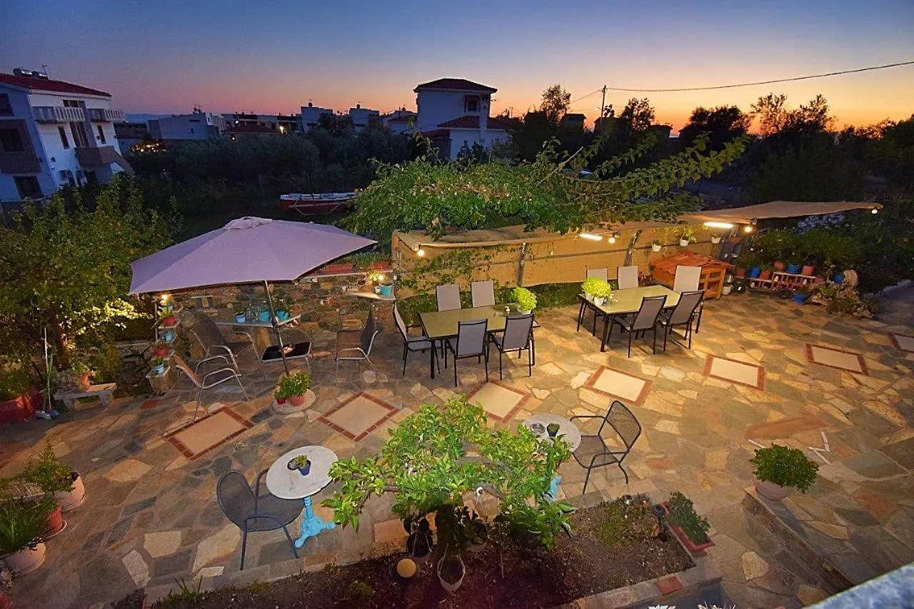 Nikiti Spathies Resort - Ground Apartment At Nikiti Village Greece